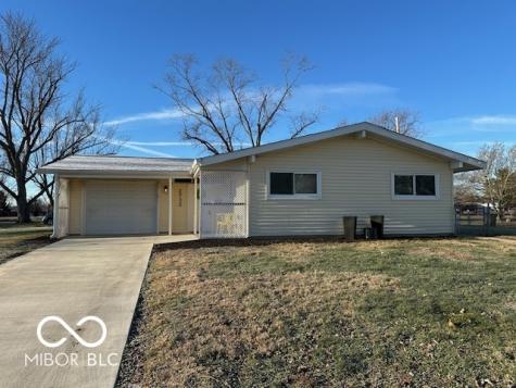 2732 Desoto Way Columbus IN 47203