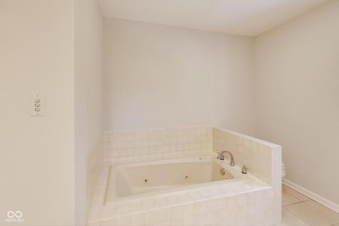 13587 Kensington Place Carmel IN 46032