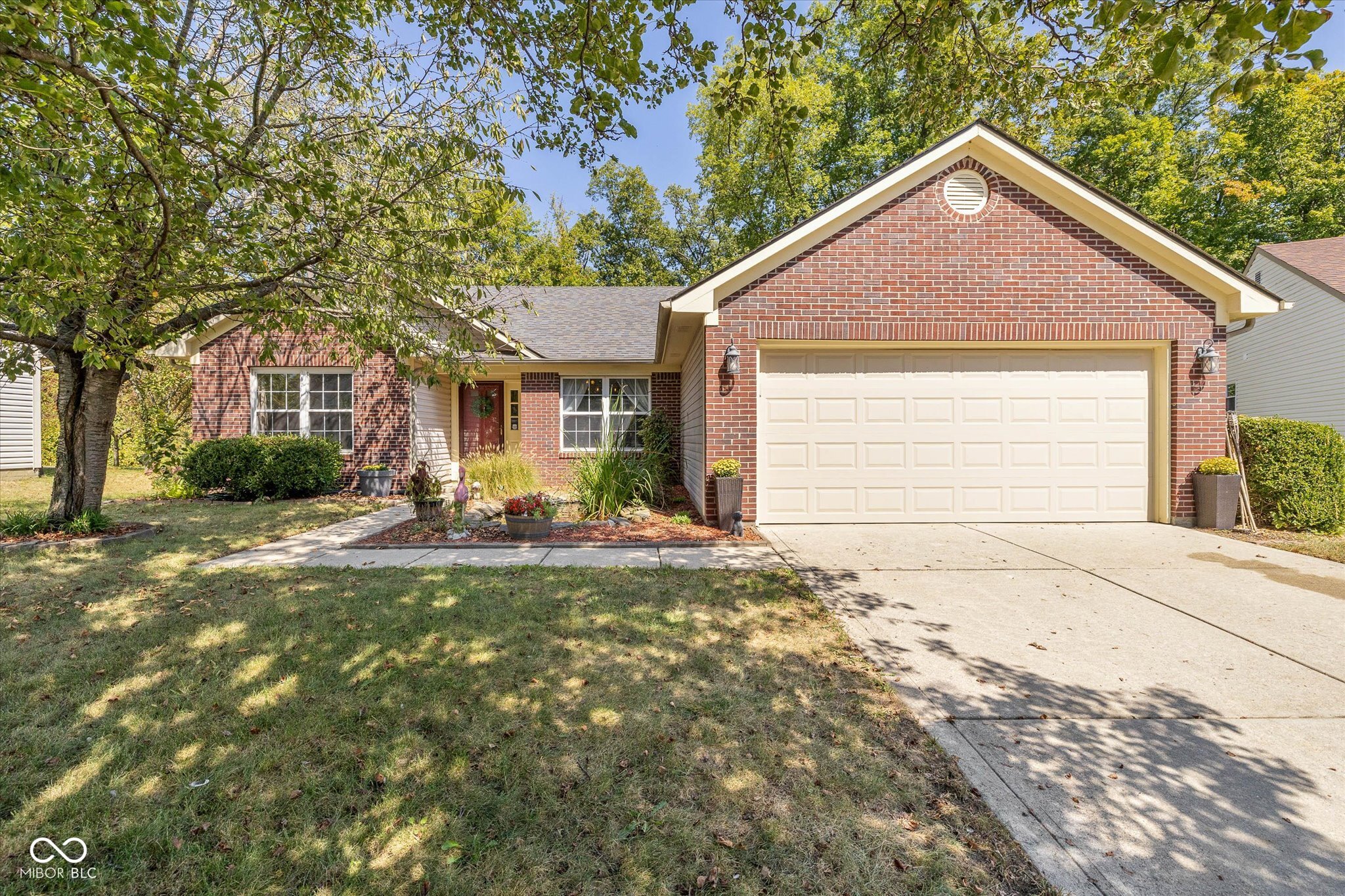 9948 Comb Run Court Avon IN 46123