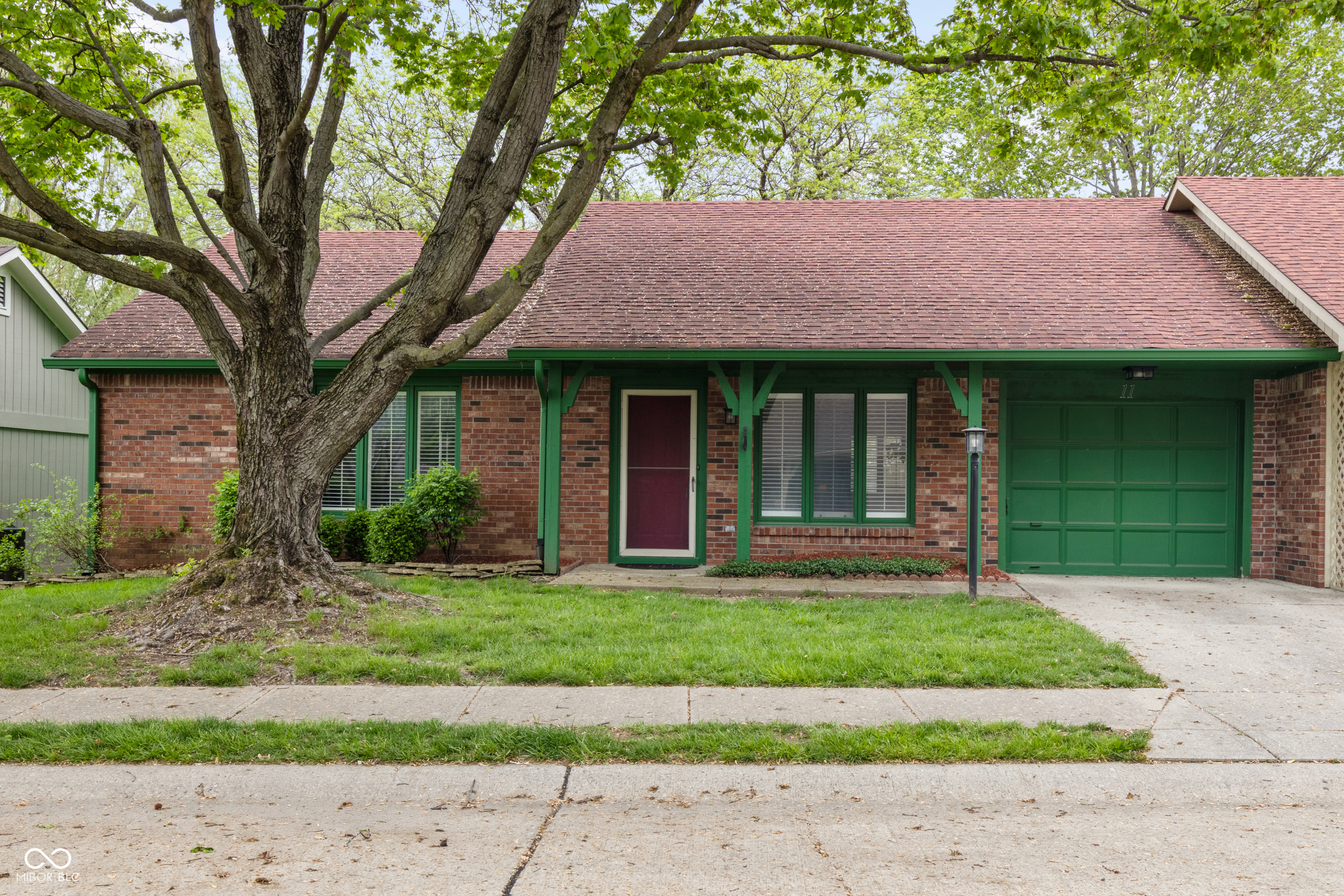 11 Woodacre Drive Carmel IN 46032