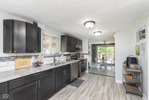 5534 Milhouse Road Indianapolis IN 46221