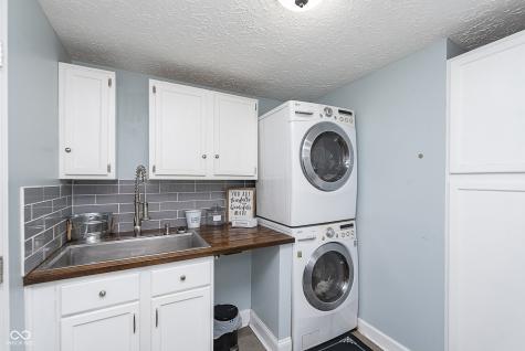 5534 Milhouse Road Indianapolis IN 46221
