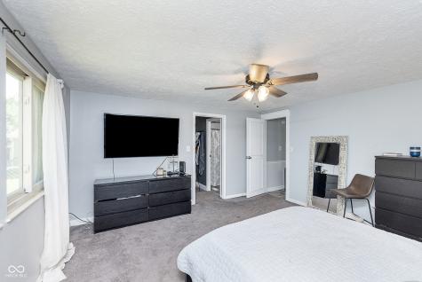 5534 Milhouse Road Indianapolis IN 46221