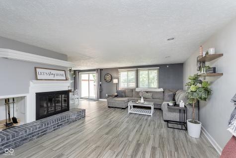5534 Milhouse Road Indianapolis IN 46221