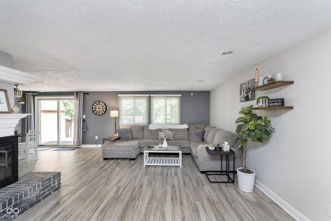 5534 Milhouse Road Indianapolis IN 46221