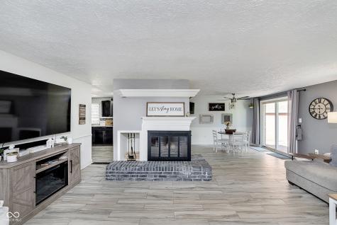 5534 Milhouse Road Indianapolis IN 46221
