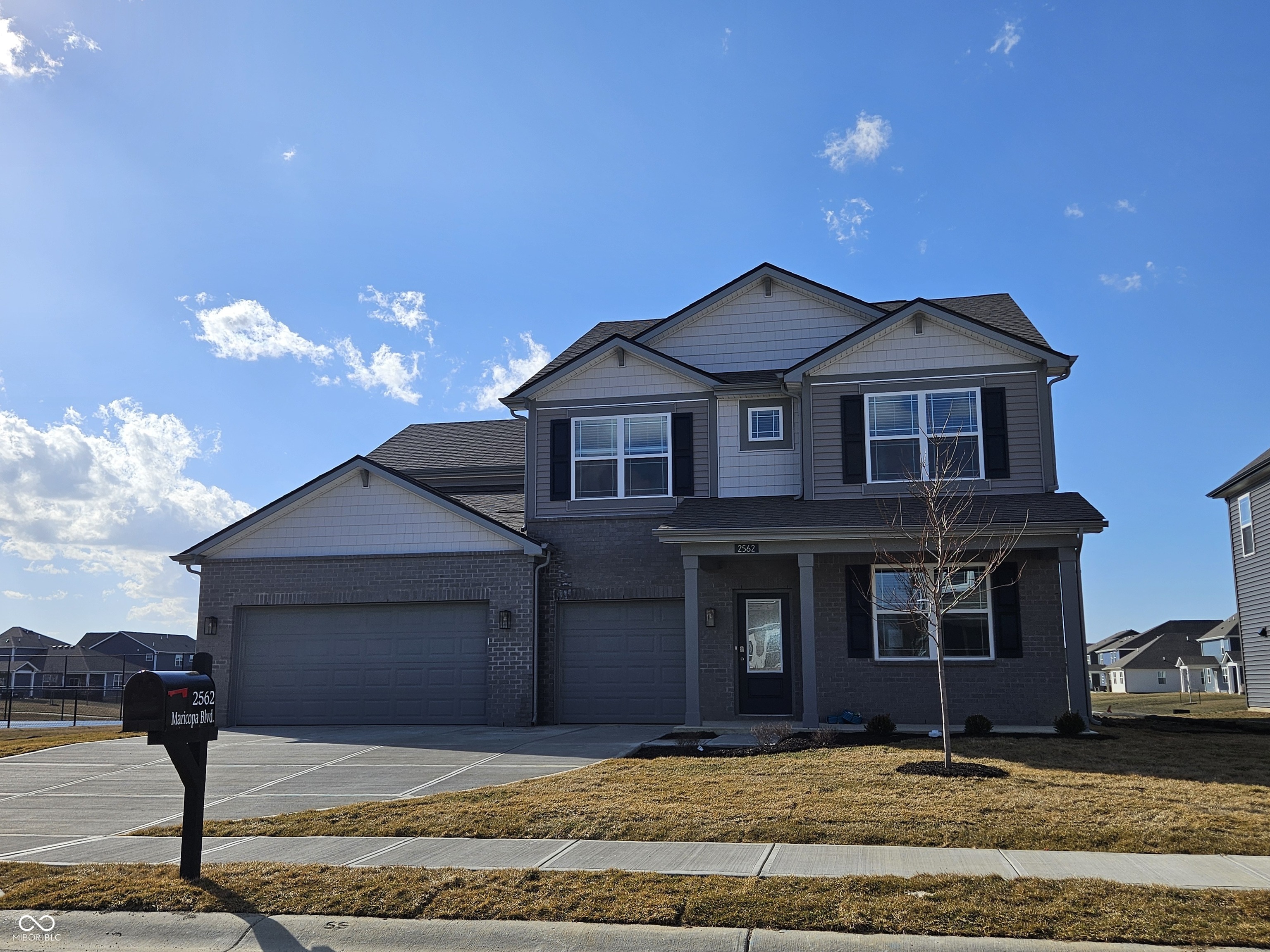 2562 Maricopa Boulevard Whitestown IN 46075