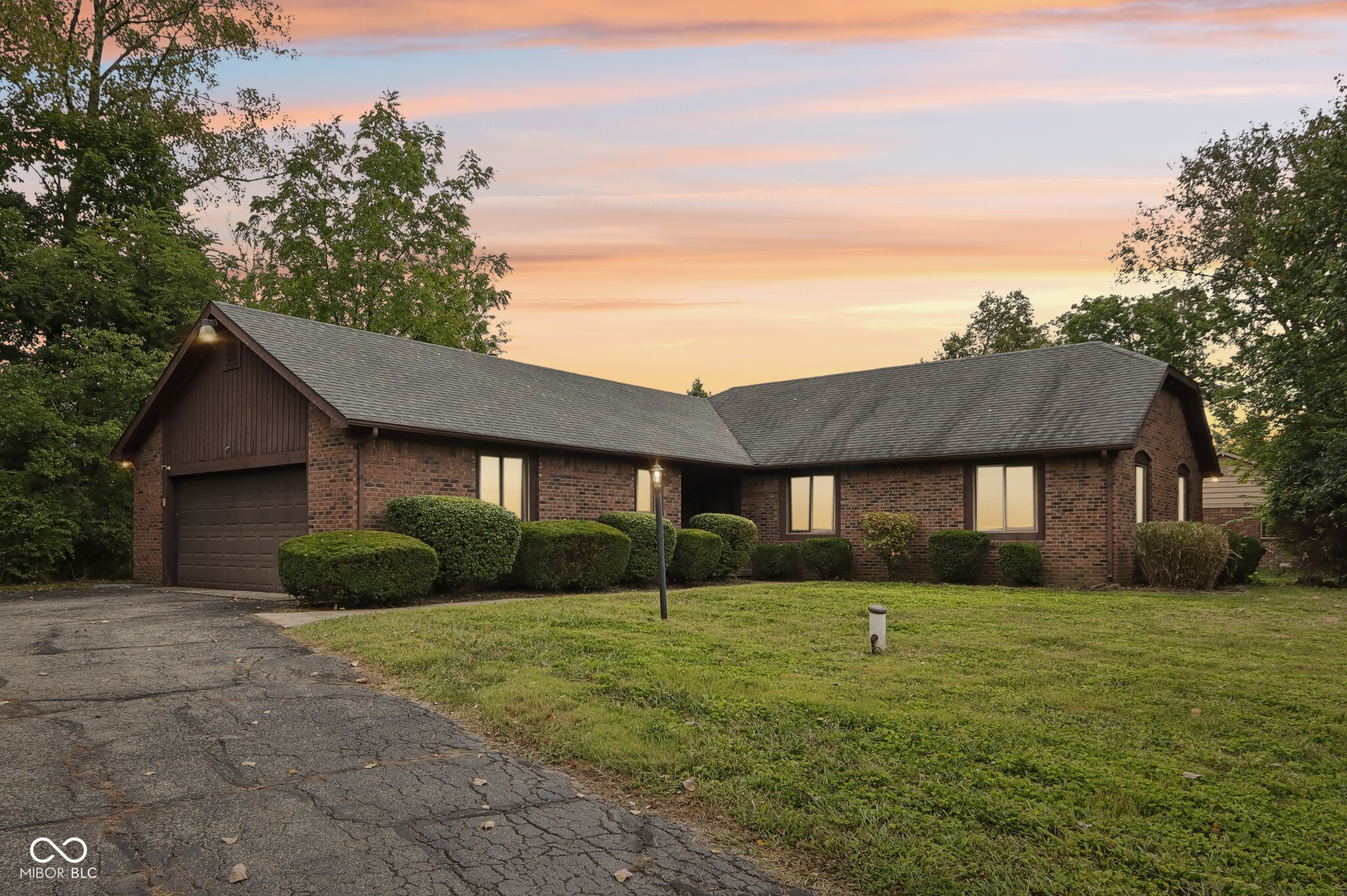 8089 Campbell Avenue Indianapolis IN 46250