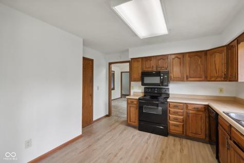 8089 Campbell Avenue Indianapolis IN 46250