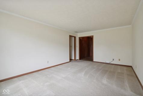 8089 Campbell Avenue Indianapolis IN 46250