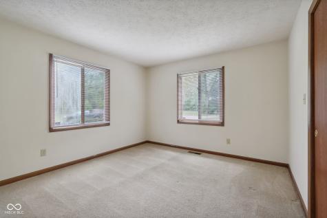 8089 Campbell Avenue Indianapolis IN 46250