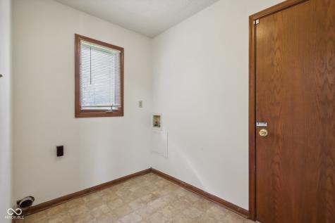 8089 Campbell Avenue Indianapolis IN 46250
