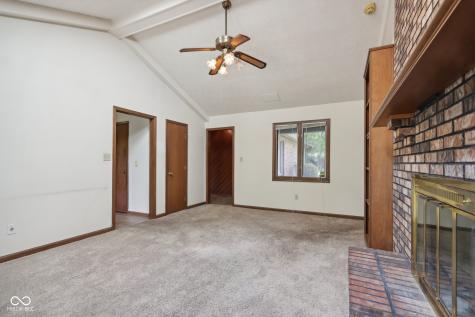 8089 Campbell Avenue Indianapolis IN 46250