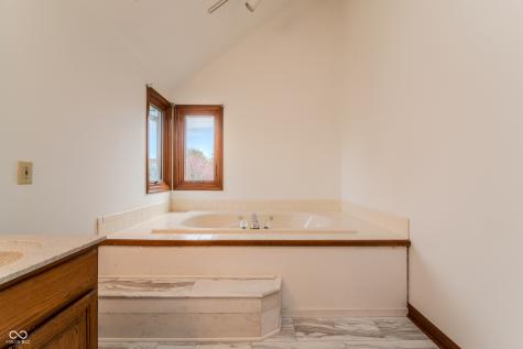 13797 Mill Stream Court Carmel IN 46032