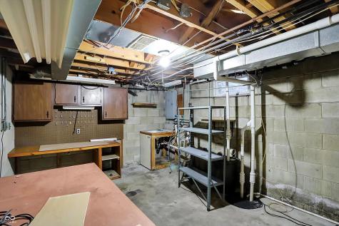 6041 Wexford Road Indianapolis IN 46220