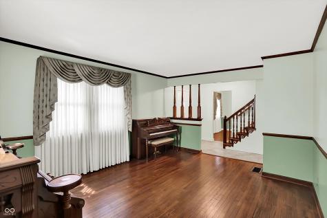 6041 Wexford Road Indianapolis IN 46220