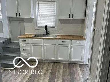 20 N Pershing Avenue Indianapolis IN 46222