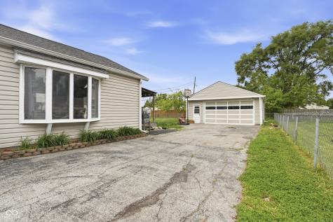2948 S Fleming Street Indianapolis IN 46241