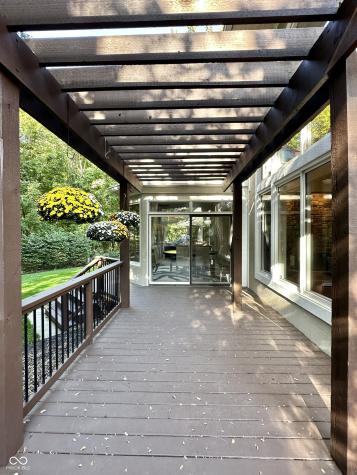 12122 Pebblepointe Pass Carmel IN 46033