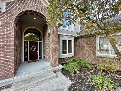 12122 Pebblepointe Pass Carmel IN 46033