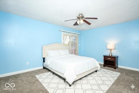 1165 Apple Valley Road Greenwood IN 46142