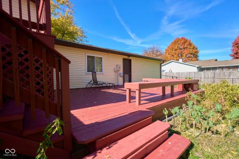 1165 Apple Valley Road Greenwood IN 46142