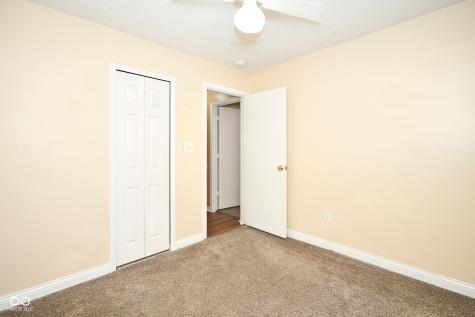 1165 Apple Valley Road Greenwood IN 46142