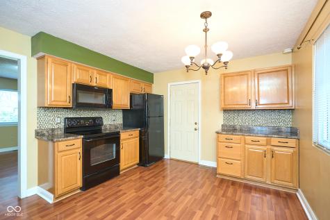 1165 Apple Valley Road Greenwood IN 46142