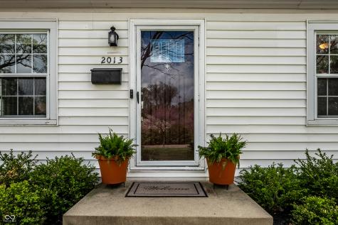 2013 E 65th Street Indianapolis IN 46220