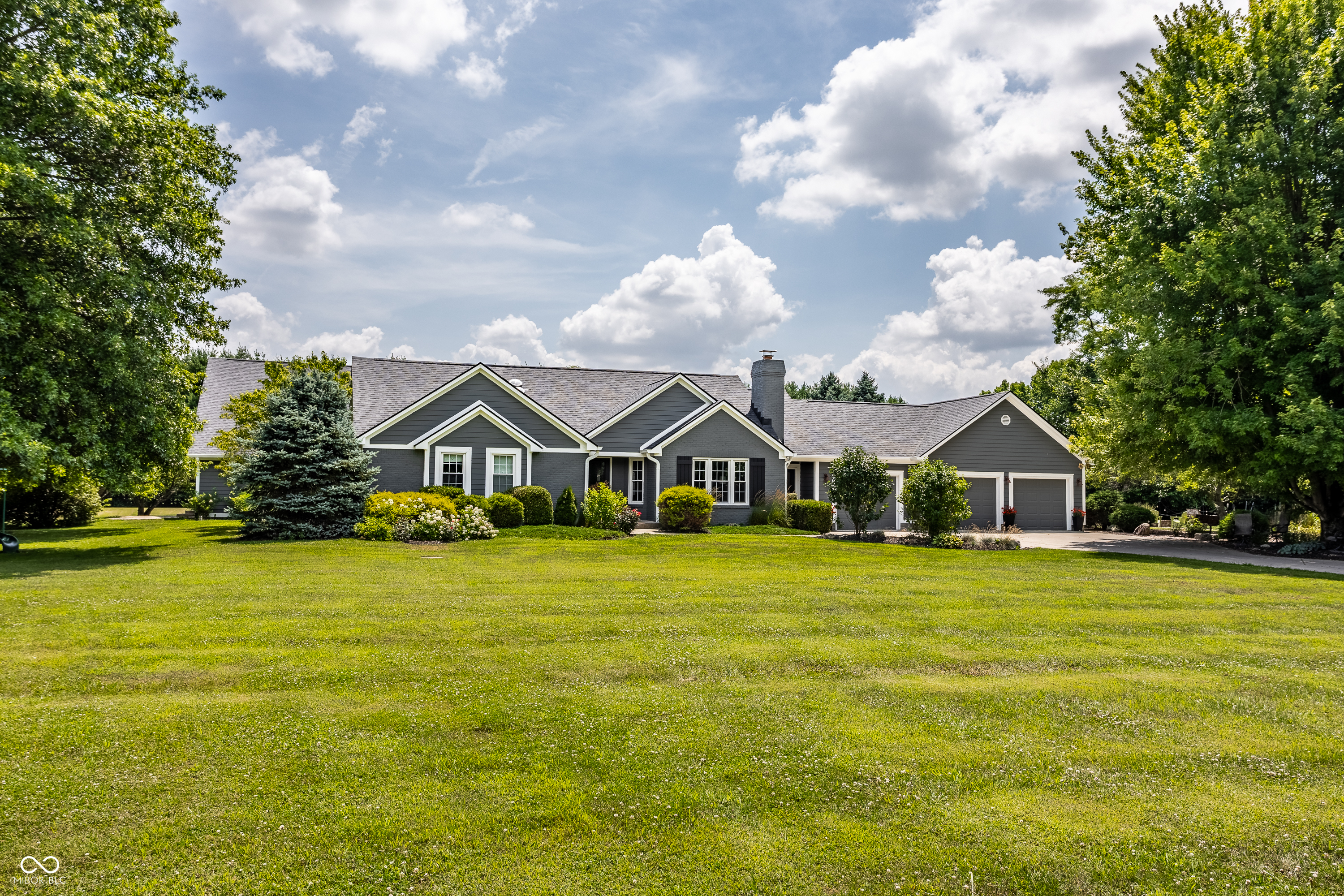 15505 Little Eagle Creek Avenue Zionsville IN 46077