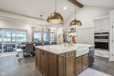 15505 Little Eagle Creek Avenue Zionsville IN 46077