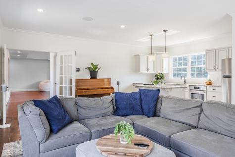 15505 Little Eagle Creek Avenue Zionsville IN 46077
