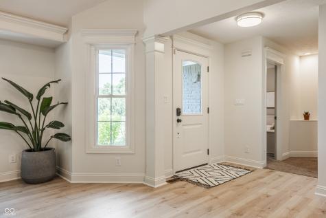 15505 Little Eagle Creek Avenue Zionsville IN 46077