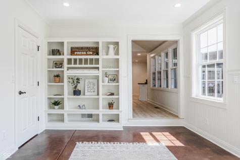 15505 Little Eagle Creek Avenue Zionsville IN 46077