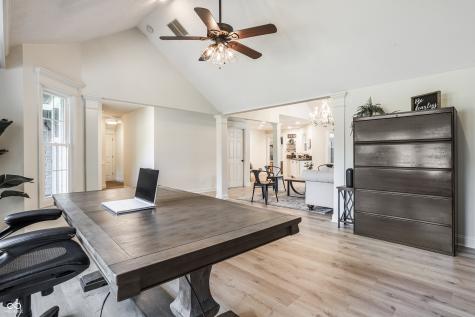 15505 Little Eagle Creek Avenue Zionsville IN 46077
