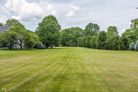 15505 Little Eagle Creek Avenue Zionsville IN 46077