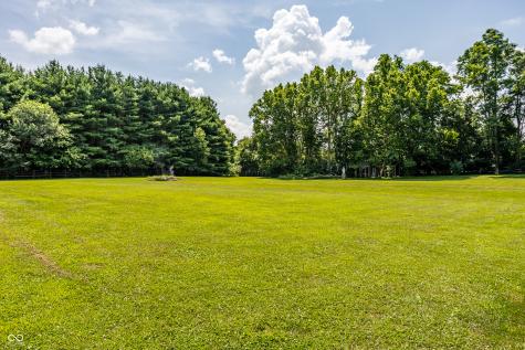 15505 Little Eagle Creek Avenue Zionsville IN 46077