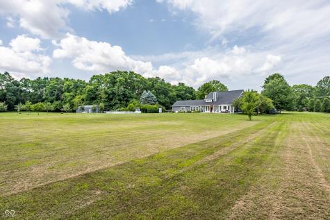 15505 Little Eagle Creek Avenue Zionsville IN 46077