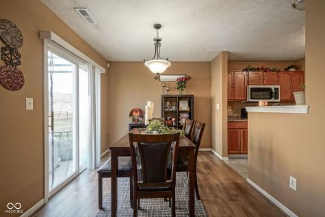 3693 Dayflower Way Indianapolis IN 46235