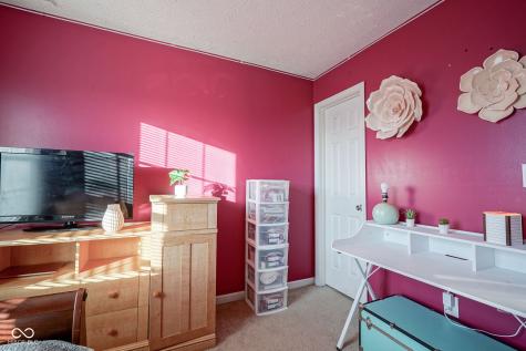3693 Dayflower Way Indianapolis IN 46235