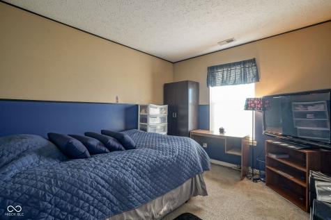 3693 Dayflower Way Indianapolis IN 46235