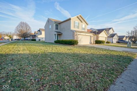 3693 Dayflower Way Indianapolis IN 46235