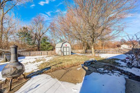 2102 Yosemite Drive Lebanon IN 46052