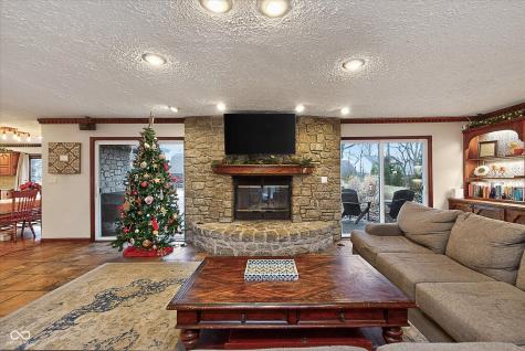 9641 Hamilton Hills Drive Fishers IN 46038