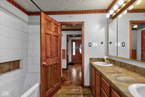 9641 Hamilton Hills Drive Fishers IN 46038