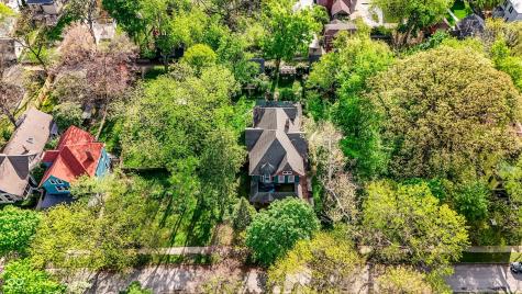 795 Woodruff Place Middle Drive Indianapolis IN 46201