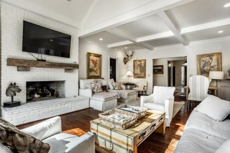 10605 Winterwood Carmel IN 46032