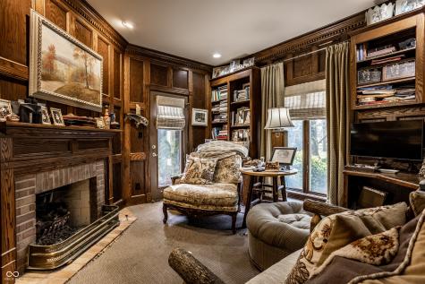 10605 Winterwood Carmel IN 46032