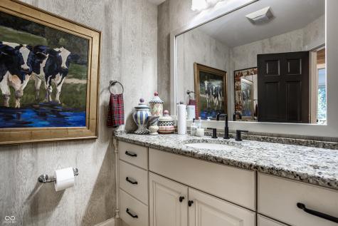 10605 Winterwood Carmel IN 46032