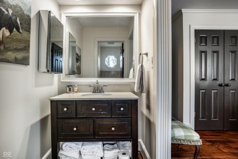 10605 Winterwood Carmel IN 46032